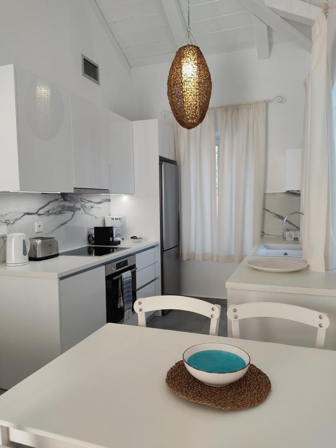 Luxury Apartments La Villa (Adults Only) Khórto Exterior foto