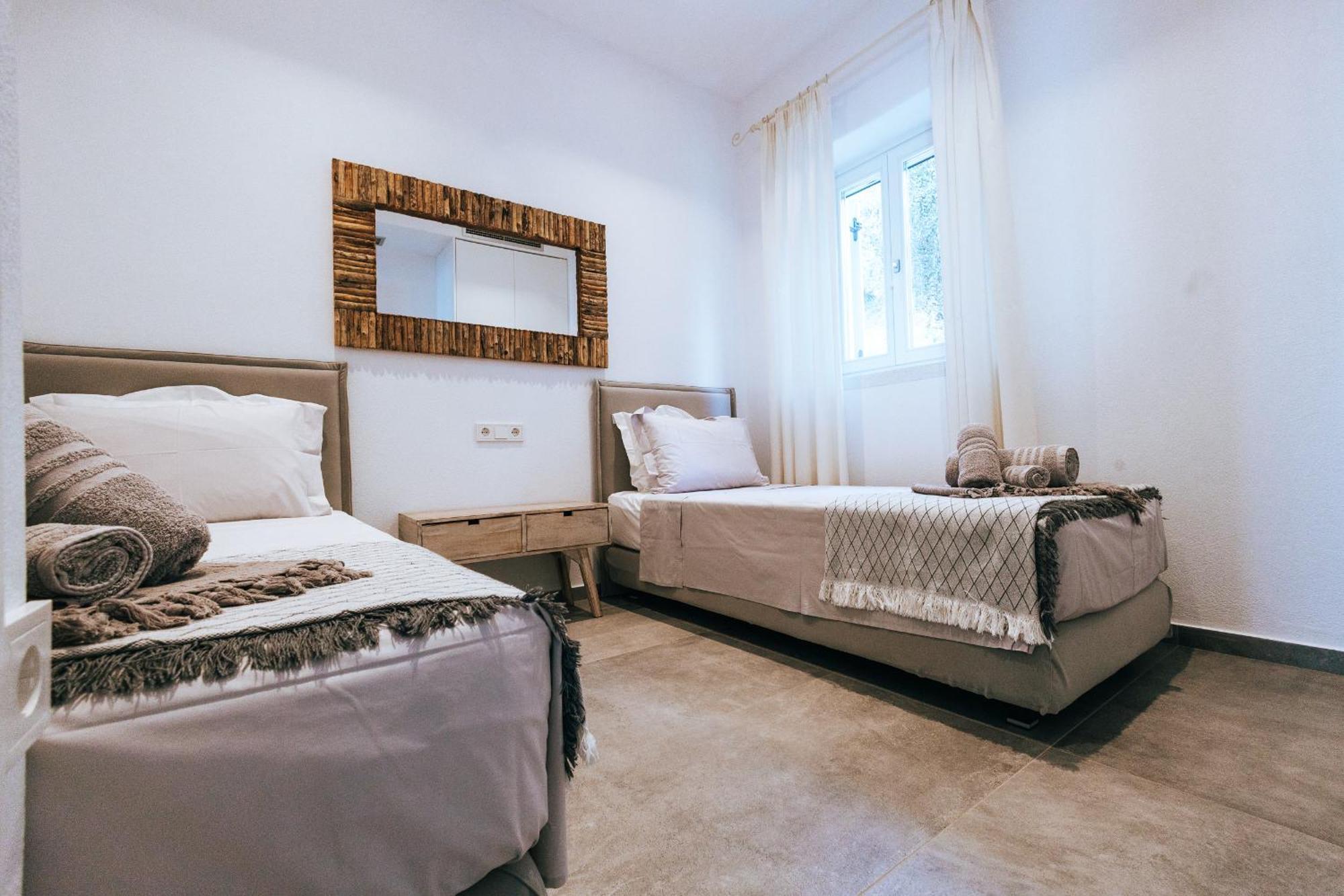 Luxury Apartments La Villa (Adults Only) Khórto Exterior foto